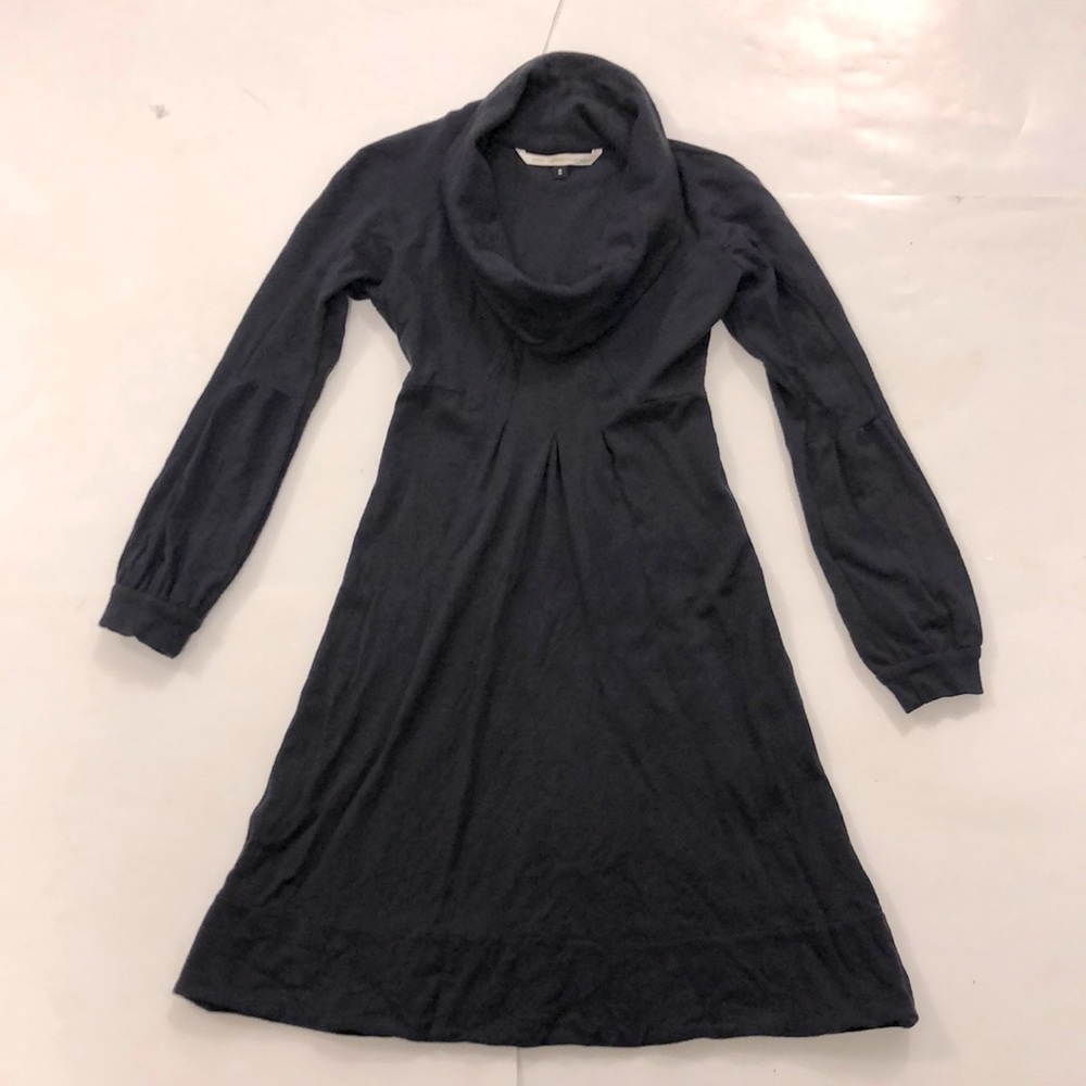 Diane vonFurstenberg 2 Dress Dark Grey Cowl neck Long Sleeve Pleated Excellent